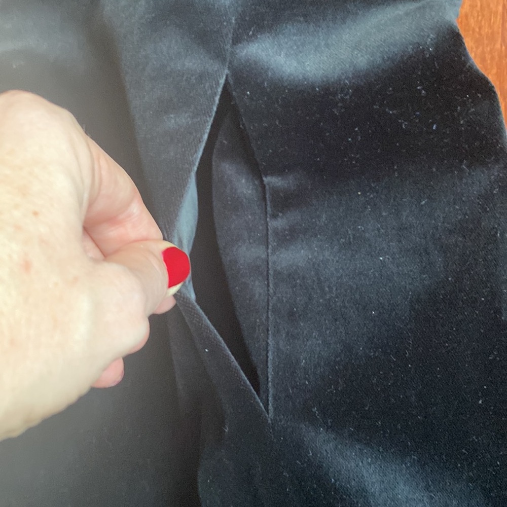 Theory Velvet Jora Sheath Dress •NWOT• - Picture 4 of 10